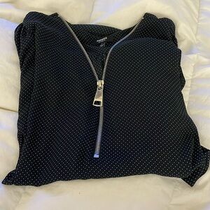 Polka dot zipper detail top
